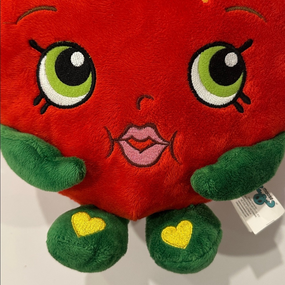 Shopkins Fiesta Red Strawberry Plush with Green Leaves NWT - Picture 8 of 10
